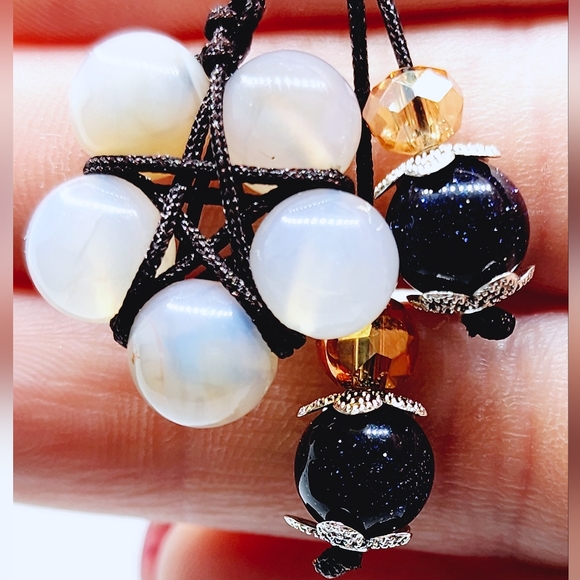 Keychain Pentaflower Charm - Keychain / Phone Jewelry, Rose Quartz - Picture 3 of 3